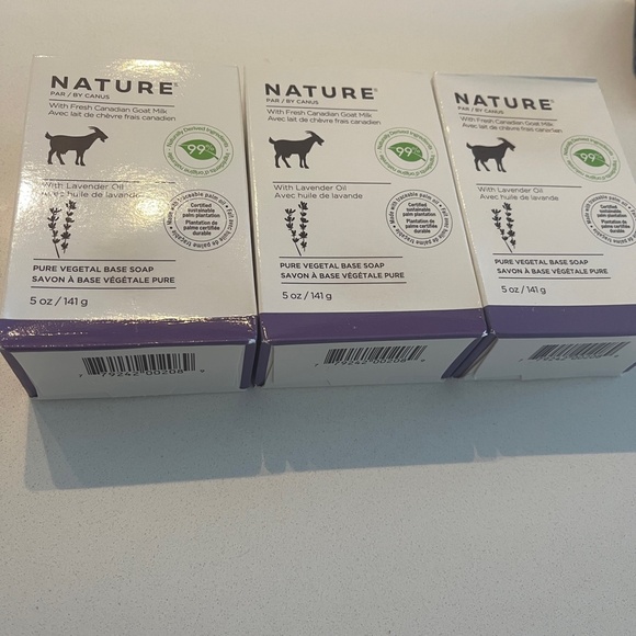 Lot of 3 NEW Nature By Canus Bar Soap Goats Milk with Lavender Oil 141g each - Picture 4 of 5